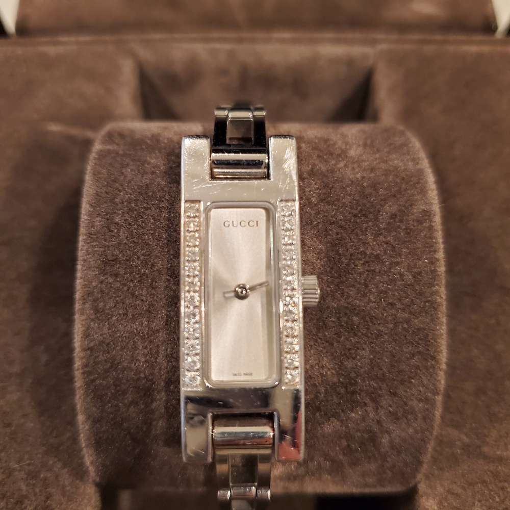 Gucci Long Rectangular Bracelet Watch - image 2